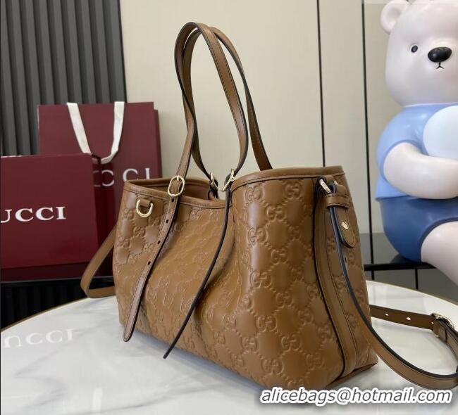 New Cheap Gucci GG Leather Emblem Medium Tote Bag 815214 Brown 2025