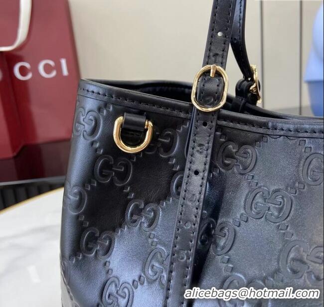 Buy Fashionable Gucci GG Leather Emblem Medium Tote Bag 815214 Black 2025