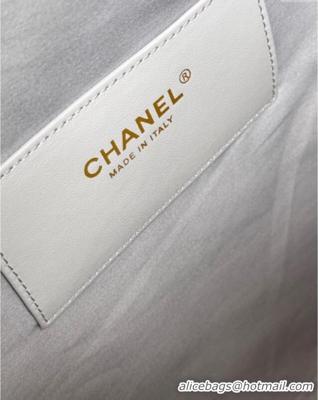 Good Product Chanel 25 Grained Calfskin Medium Handbag AS5311 Light Grey 2025