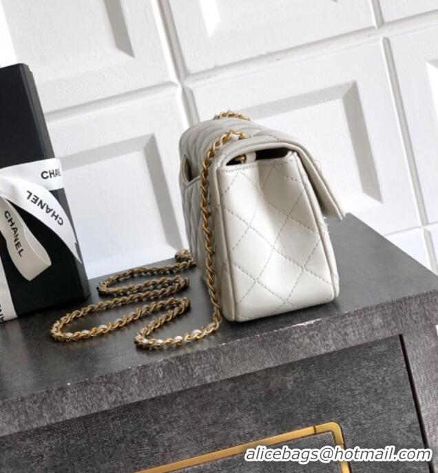 Top Grade Chanel Shiny Lambskin Mini Flap Bag with CC Chain AS5759 Light Grey 2025