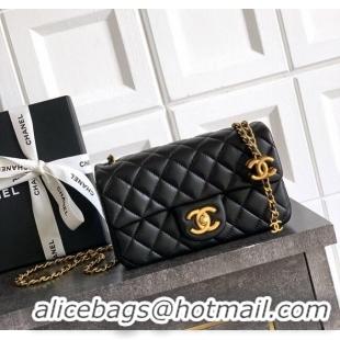 Famous Brand Chanel Shiny Lambskin Mini Flap Bag with CC Chain AS5759 Black 2025