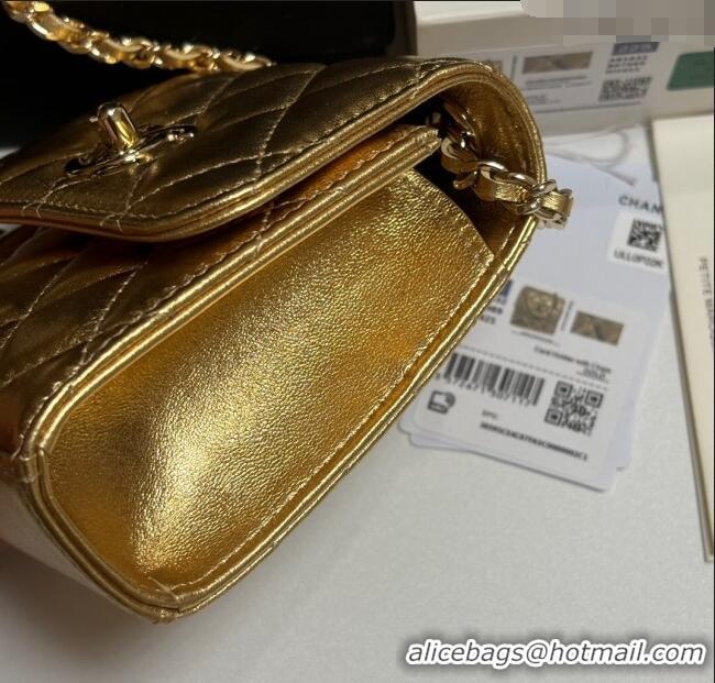 Buy Discount Chanel Lambskin Clutch with Chain and Band A81632 Gold-Tone 2025