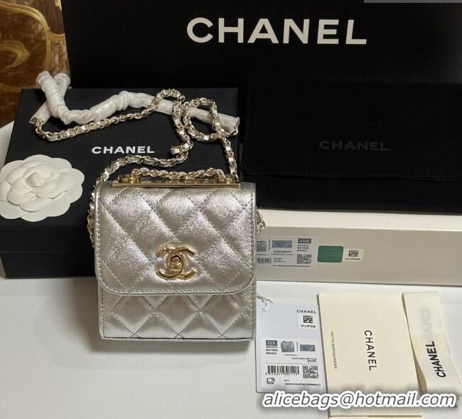 Well Crafted Chanel Lambskin Clutch with Chain and Band A81632 Silver 2025
