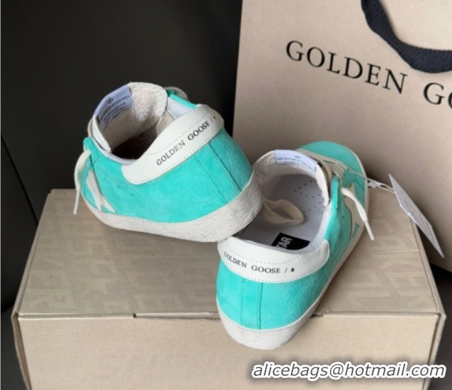 Good Looking Golden Goose Women’s Super-Star in bright green suede 0711008