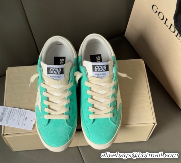 Good Looking Golden Goose Women’s Super-Star in bright green suede 0711008