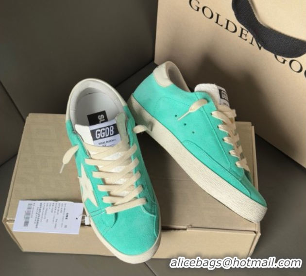 Good Looking Golden Goose Women’s Super-Star in bright green suede 0711008