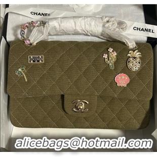 Famous Brand Chanel Quilted Canvas Classic Medium Flap Bag with Charm A01112 Green 2025