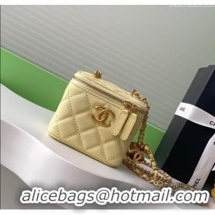 Inexpensive Chanel Grainy Calfskin Small Vanity with CC Chain AP3941 Yellow 2025