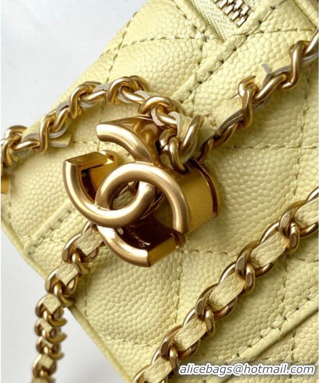 Inexpensive Chanel Grainy Calfskin Small Vanity with CC Chain AP3941 Yellow 2025