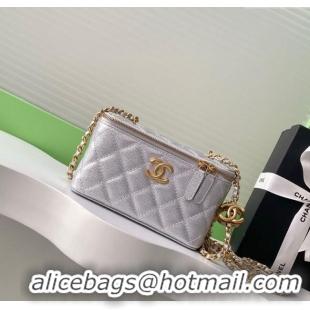 Buy Discount Chanel Grainy Calfskin Large Vanity with CC Chain AP3940 Silver 2025