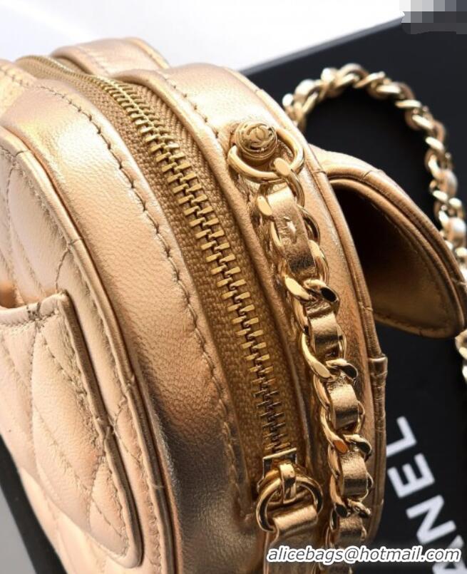 Top Grade Chanel Lambskin Heart Clutch with Chain AP2784 Gold 2025