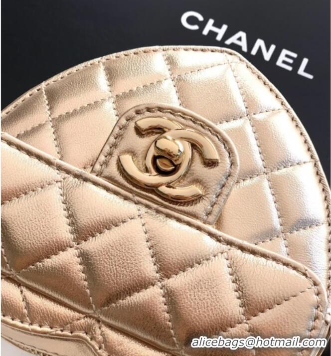 Top Grade Chanel Lambskin Heart Clutch with Chain AP2784 Gold 2025