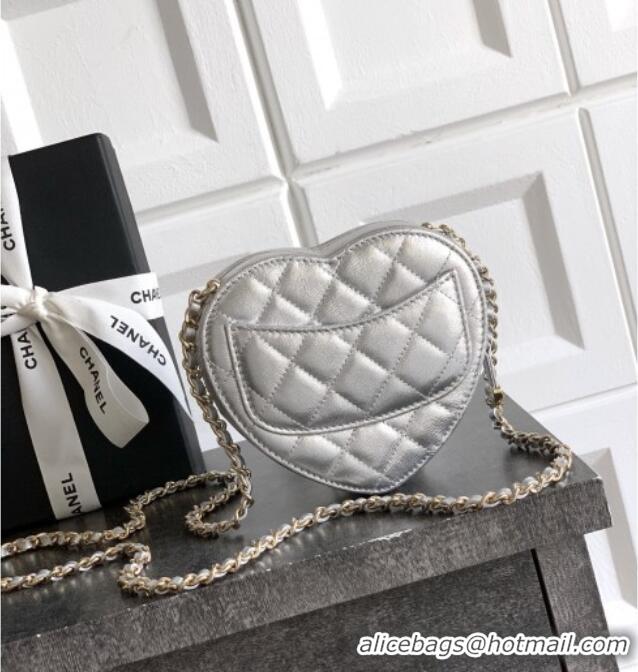 Best Price Chanel Lambskin Heart Clutch with Chain AP2784 Silver 2025
