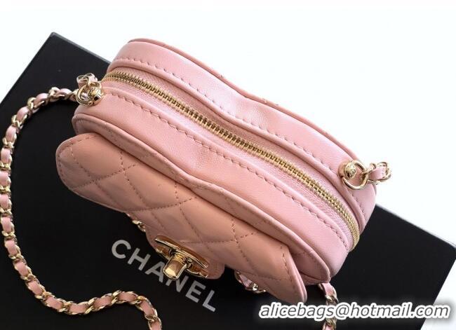 Traditional Specials Chanel Lambskin Heart Clutch with Chain AP2784 Light Pink 2025