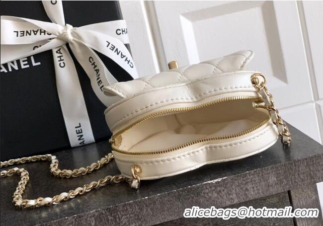 Buy Discount Chanel Lambskin Heart Clutch with Chain AP2784 White 2025