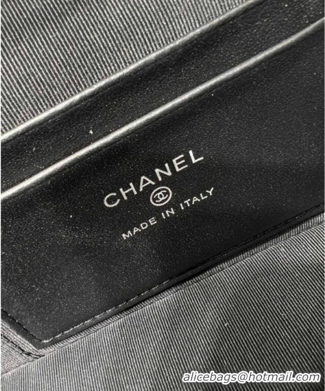 Good Taste Chanel Shiny Grained Calfskin Vanity with Chain and Star AP4854 Black 2025