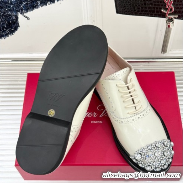 Stylish Roger Vivier Patent Leather Lace-up Shoes with Strass Toe White 50429002