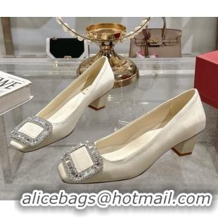 Grade Quality Roger Vivier Belle Vivier Pumps in Satin with Crystal Buckle 4.5cm Heel White 5073112