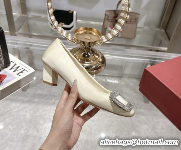 Grade Quality Roger Vivier Belle Vivier Pumps in Satin with Crystal Buckle 4.5cm Heel White 5073112