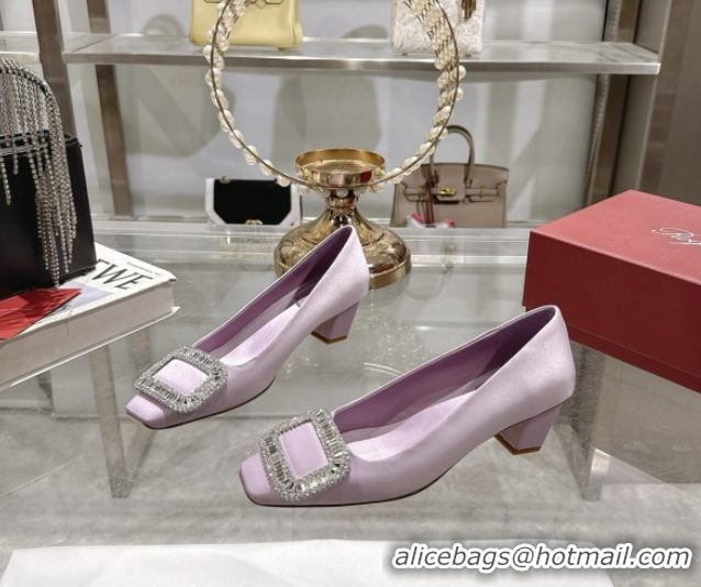 Durable Roger Vivier Belle Vivier Pumps in Satin with Crystal Buckle 4.5cm Heel Light Pink 5073113
