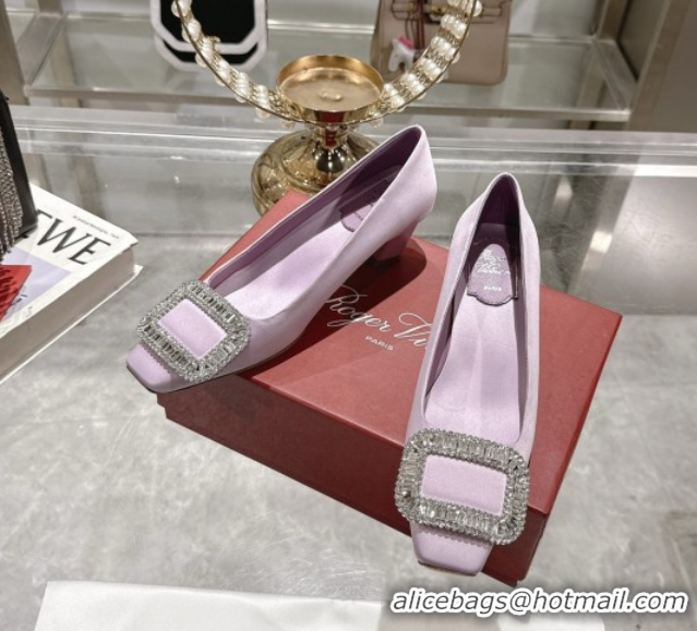 Durable Roger Vivier Belle Vivier Pumps in Satin with Crystal Buckle 4.5cm Heel Light Pink 5073113