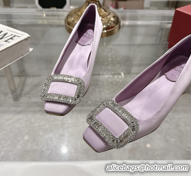 Durable Roger Vivier Belle Vivier Pumps in Satin with Crystal Buckle 4.5cm Heel Light Pink 5073113