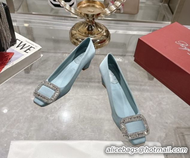 Luxurious Roger Vivier Belle Vivier Pumps in Satin with Crystal Buckle 4.5cm Heel Light Blue 5073114