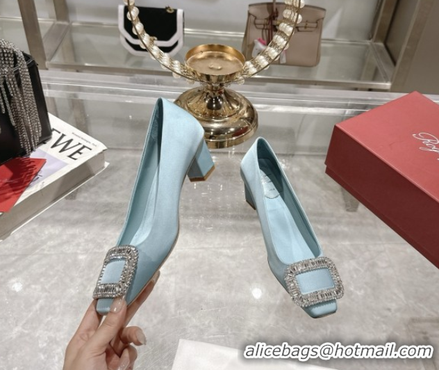 Luxurious Roger Vivier Belle Vivier Pumps in Satin with Crystal Buckle 4.5cm Heel Light Blue 5073114