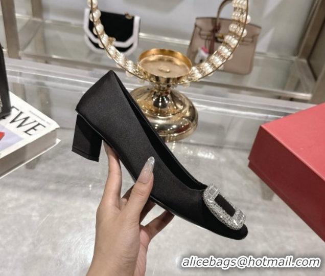 Low Price Roger Vivier Belle Vivier Pumps in Satin with Crystal Buckle 4.5cm Heel Black 5073116