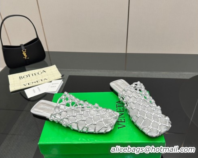 Buy Luxury Bottega Veneta Riva Flat Slides Sandal in Woven Knotted Leather Silver 50709066