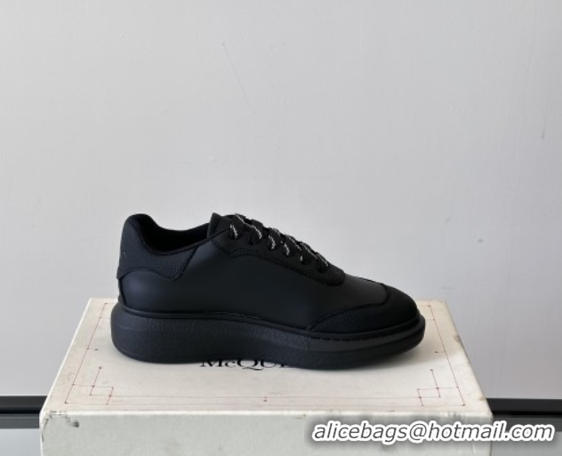 Top Grade Alexander McQueen Oversized Sneakers in Calfskin Leather AM02 Black 5081502