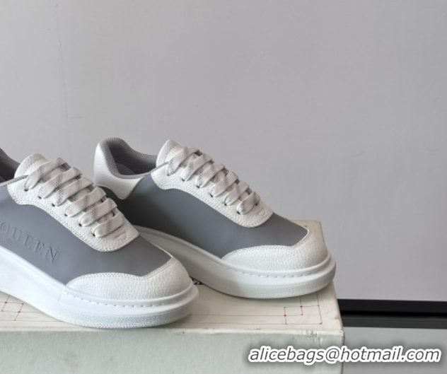 Classic Hot Alexander McQueen Oversized Sneakers in Calfskin Leather AM10 White/Grey 5081510
