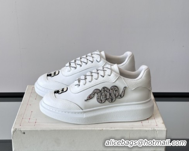 Durable Alexander McQueen Oversized Sneakers in Calfskin Leather AM14 White 5081514