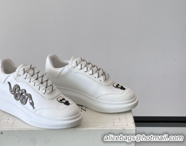 Durable Alexander McQueen Oversized Sneakers in Calfskin Leather AM14 White 5081514