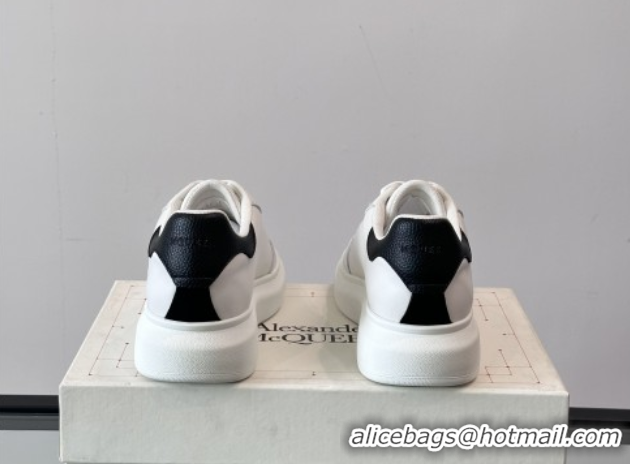 Crafted Alexander McQueen Oversized Sneakers in Calfskin Leather AM17 White/Black 5081904