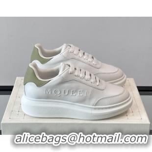 Most Popular Alexander McQueen Oversized Sneakers in Calfskin Leather AM20 White/Light Green 5081907