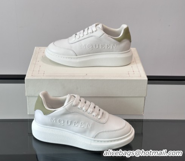 Most Popular Alexander McQueen Oversized Sneakers in Calfskin Leather AM20 White/Light Green 5081907