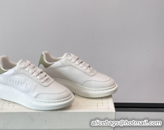 Most Popular Alexander McQueen Oversized Sneakers in Calfskin Leather AM20 White/Light Green 5081907