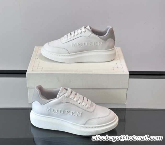 Good Looking Alexander McQueen Oversized Sneakers in Calfskin Leather AM21 White/Light Grey 5081908