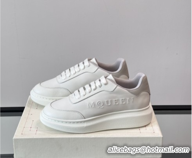 Good Looking Alexander McQueen Oversized Sneakers in Calfskin Leather AM21 White/Light Grey 5081908