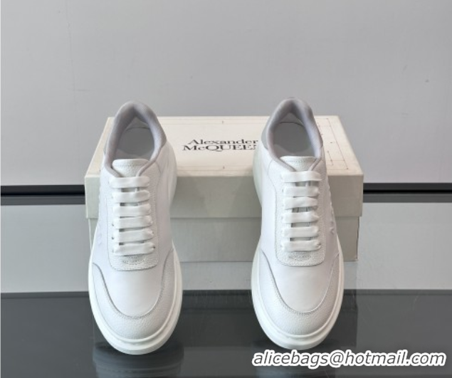 Good Looking Alexander McQueen Oversized Sneakers in Calfskin Leather AM21 White/Light Grey 5081908