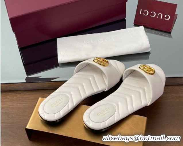 Shop Duplicate Gucci Leather Flat Slides Sandal with Double G White 832449
