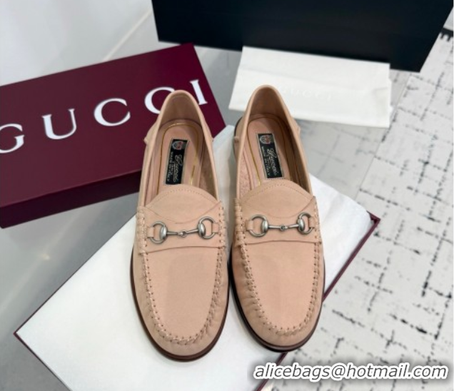 Pretty Style Gucci Gigi Loafers in Suede with Horsebit Nude Pink 2025 832633