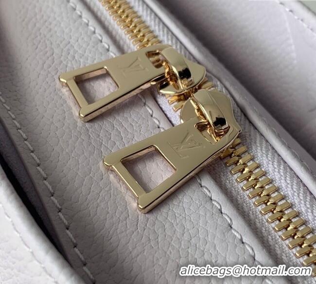 Promotional Louis Vuitton OnTheGo East West Bag in Embossed Grained Cowhide Leather M15192 Misty Lilac Purple 2025