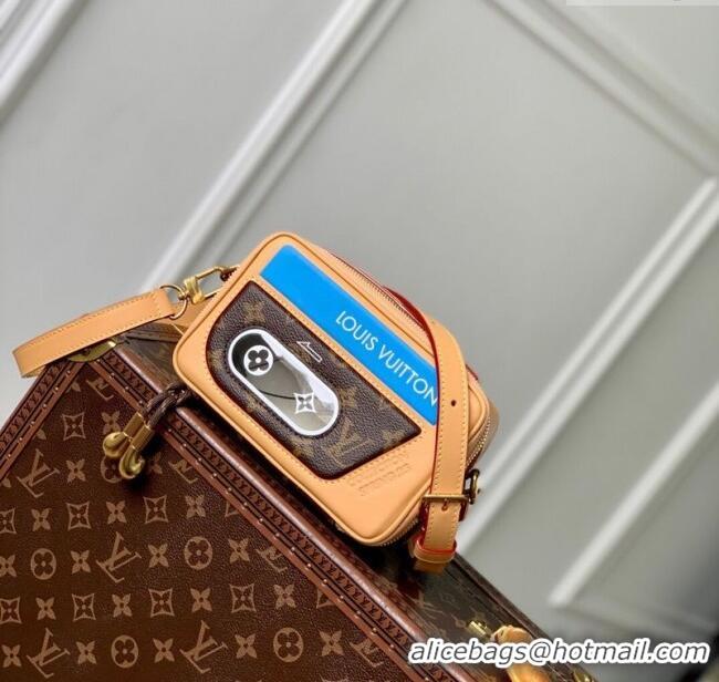 Buy Fashionable Louis Vuitton Mens Baladeur Wearable Wallet Mini Bag in Monogram Canvas M14062 2025