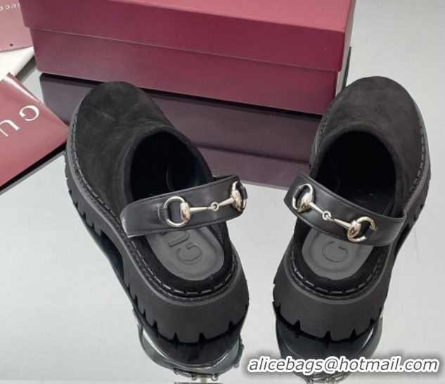 Luxurious Gucci Suede Mule with Horsebit 835829 Black