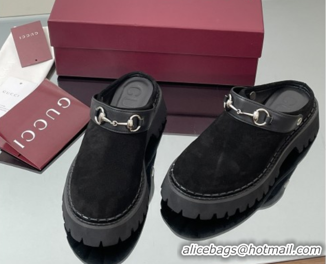 Luxurious Gucci Suede Mule with Horsebit 835829 Black