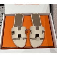 Good Looking Hermes Classic Oran Flat Slides Sandal in Shiny Calfskin Beige 0606129