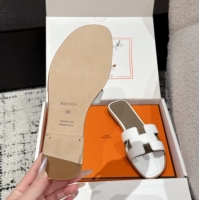 Grade Quality Hermes Classic Oran Flat Slides Sandal in Shiny Calfskin White 0606124