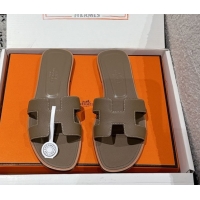 Most Popular Hermes Classic Oran Flat Slides Sandal in Palm-Grained Leather Grey 0606172
